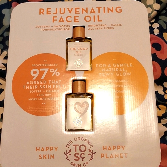 Other - The Organic Skin Co 2 bottles